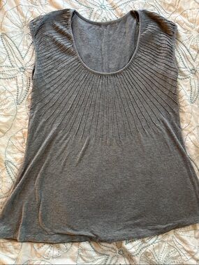 Women's Gray Scoop Neck Knit Tank Top